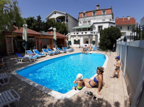 Гостиница Garni Hotel Panorama Lux  Ниш